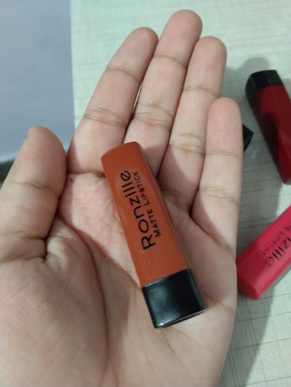 Ronzille Lipstick