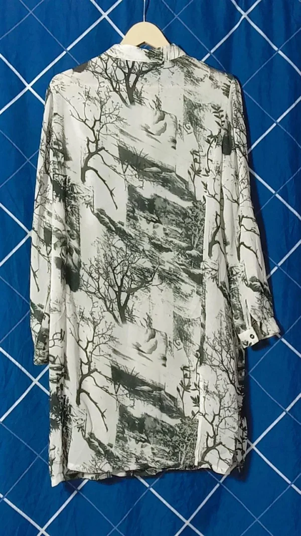 Stylish & Elegant Ladies Top for Every Occasion – Shop the Latest Trends" - Image 2