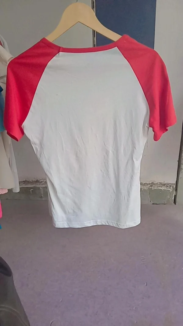 Stylish White (mom) t-shirts for Women – Lightweight & Trend - Image 2