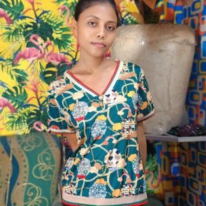 Stylish Ladies Green Top – Elegant & Versatile Fashion Wear