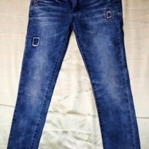 Ladies Skinny Jeans – Slim Fit, Stretchable & Trendy Denim for Women